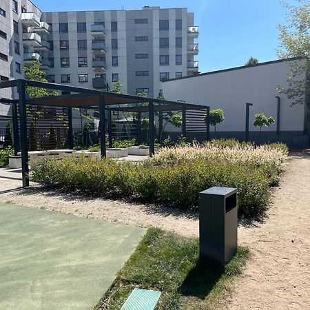 Warsaw Airport Wyscigi - City And Green View Apartment With Underground Garage Exteriör bild